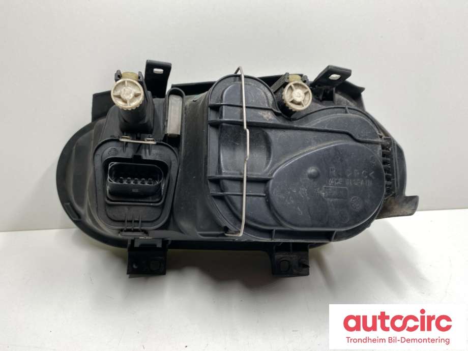Frontlykt høyre halogen til VW Golf IV 1998-2003  (1J1941016B|1J1 941 018 B|1J1 941 018 F)