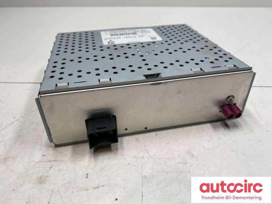 Bilstereo diverse til Mercedes B-Klasse, electric drive 2014-2018 (W242) (W242) (A 222 900 51 17|)