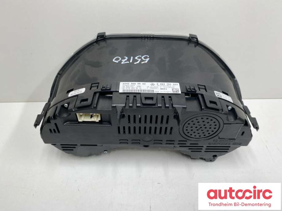 Instrumentpanel til Mercedes B-Klasse, electric drive 2014-2018 (W242) (W242) (A 242 900 05 02|A 242 900 45 02|)