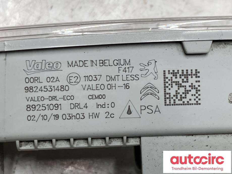Kjørelys led høyre foran til Peugeot Expert 2016-->> (Type III) (VALEO|9824531480|)