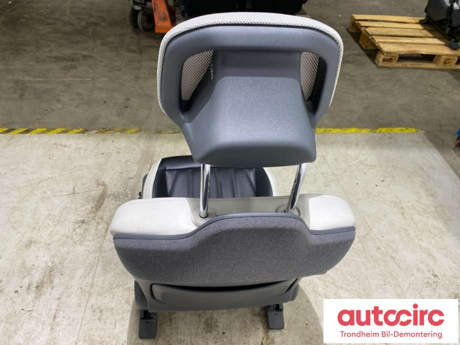 Sete foran venstre til Kia EV9 2023-->>  (88300DO 200C27|88300DO 201C27|)