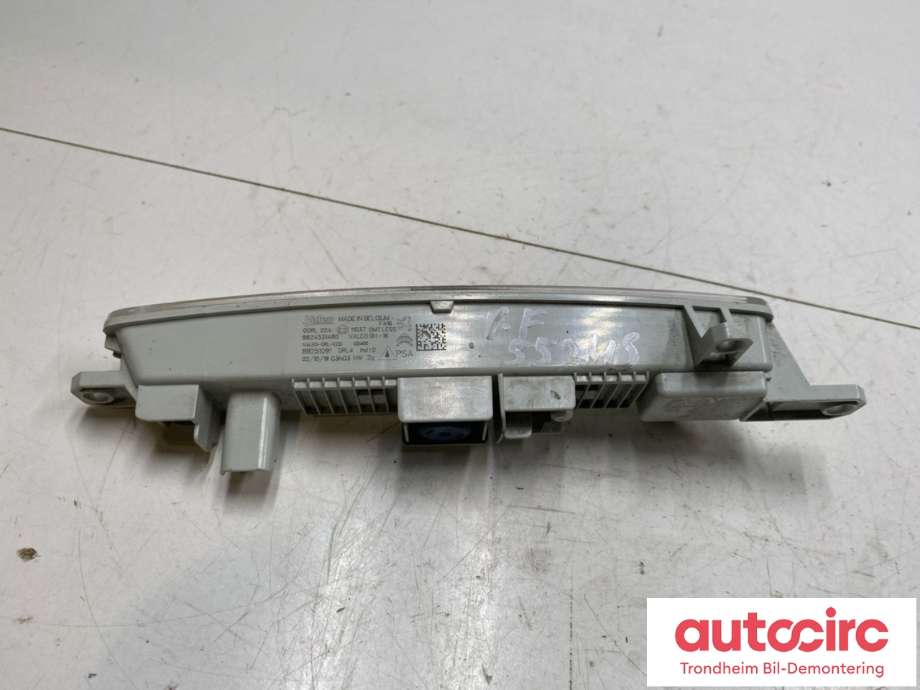 Kjørelys led venstre foran til Peugeot Expert 2016-->> (Type III)  (9824531480|)