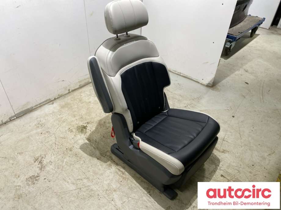 Sete bak til Kia EV9 2023-->>  