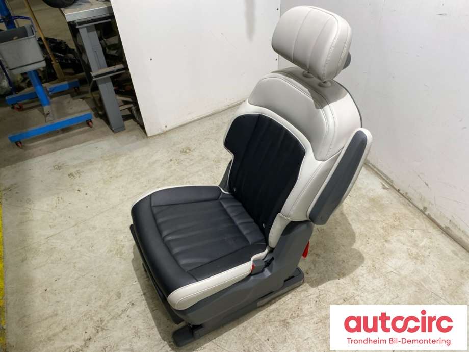 Sete bak til Kia EV9 2023-->>  