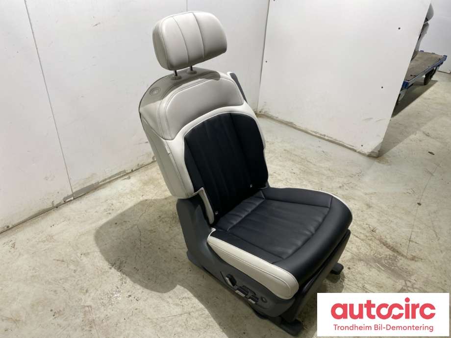Sete bak til Kia EV9 2023-->>  