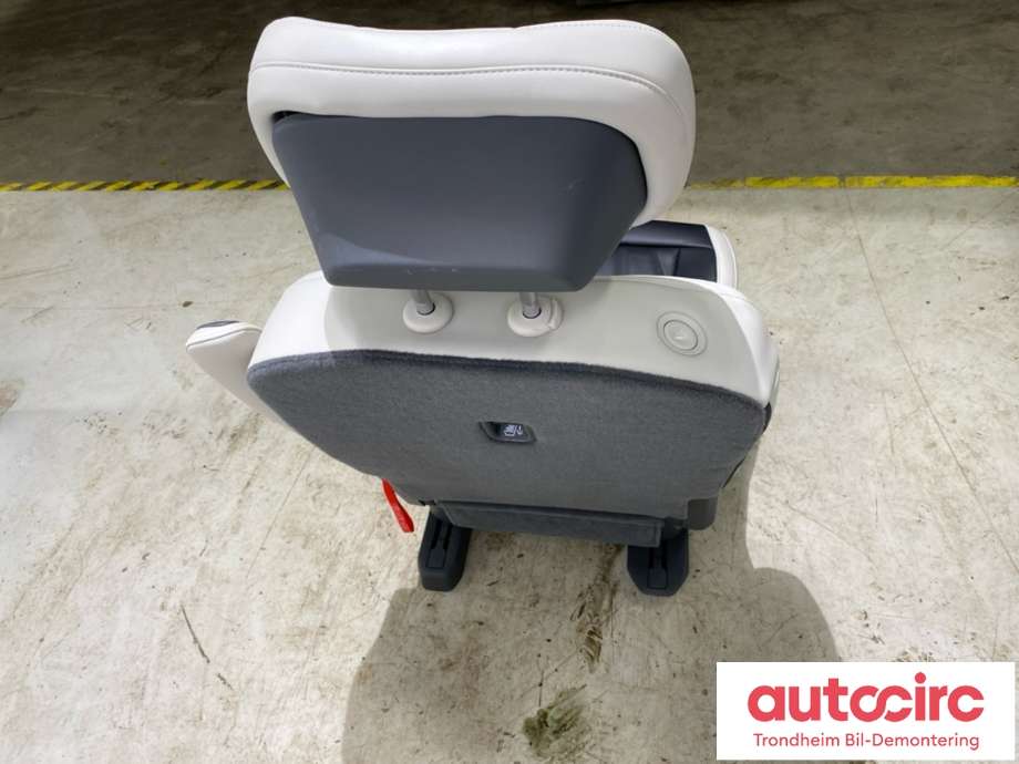 Sete bak til Kia EV9 2023-->>  