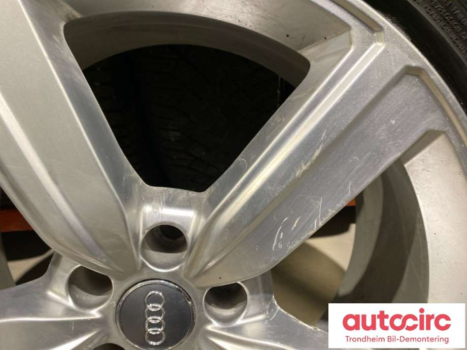 Hjulsett aluminium sommer til Audi e-tron 2018-->>  (20 TOMMER|255/50/ZR20 109Y|PROD:4724|4-6MM)