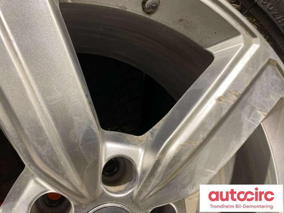 Hjulsett aluminium sommer til Audi e-tron 2018-->>  (20 TOMMER|255/50/ZR20 109Y|PROD:4724|4-6MM)
