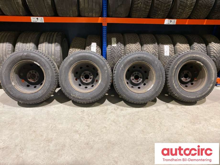 Hjulsett stål vinter til Peugeot Boxer 2014-->> (Type III, Fase 2) (15 TOMMER|225/70/R15C 112/110R|PROD:0723|6-8MM)