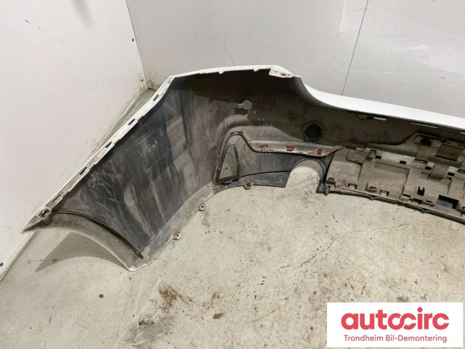 Støtfanger bak coupe til BMW 4-Serie 2013-2020 (F32/F33/F36) (F32/F33/F36) (51 12 8 073 078|)
