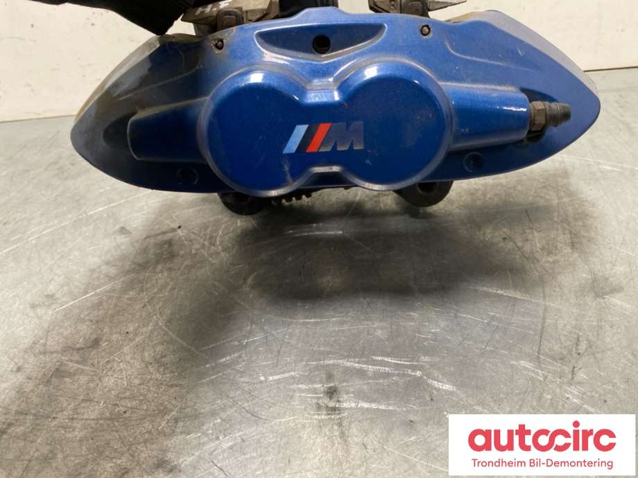 Bremsecaliper høyre foran til BMW 4-Serie 2013-2020 (F32/F33/F36) (F32/F33/F36) (M SPORT|34 11 6 799 466|)