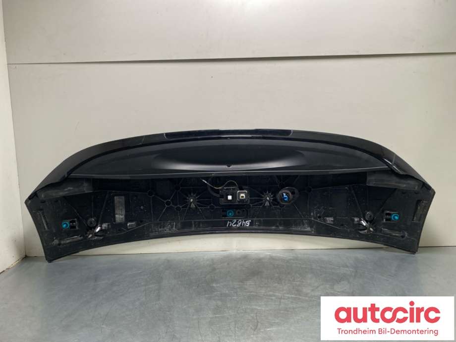 Spoiler bakluke til Mercedes EQE 2022-->>  (A 294 790 01 00|A2947900100|)