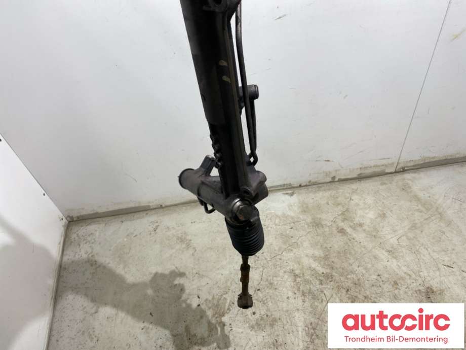Tannstang til BMW X5 2000-2006 (E53) (E53) (32 13 5 A0A 0B5|)