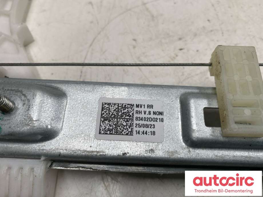 Ruteheis høyre bak til Kia EV9 2023-->>  (83460-DO210|)