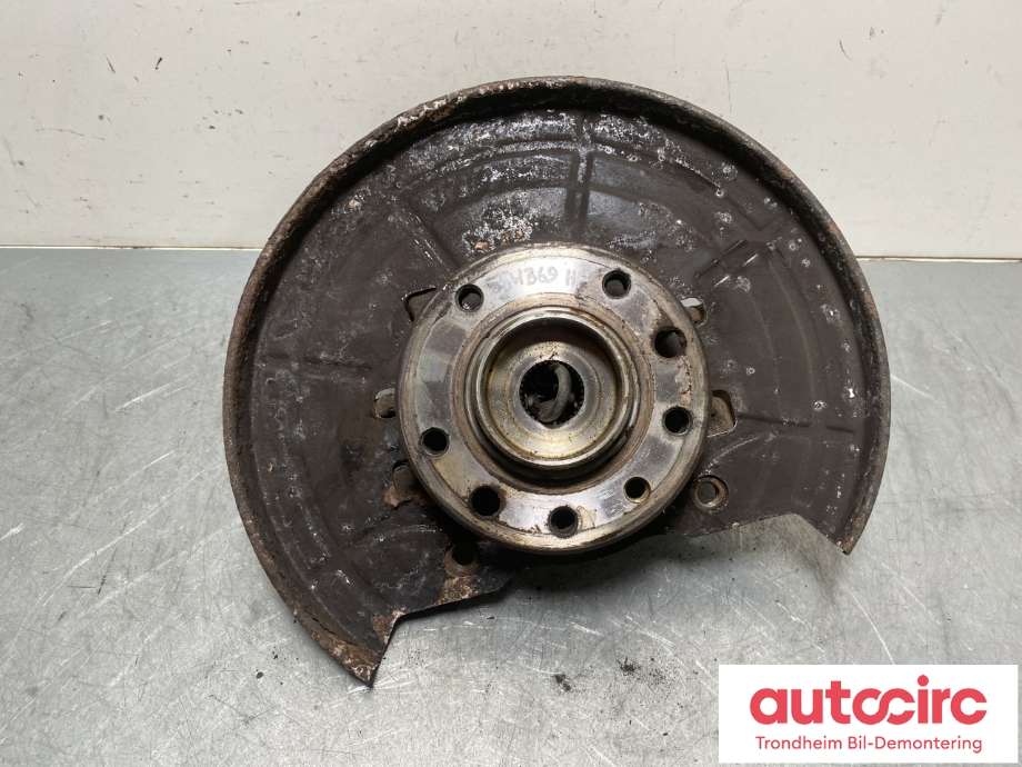 Hjulspindel høyre foran til Opel Astra K 2015-->> (39000056|39030300|)