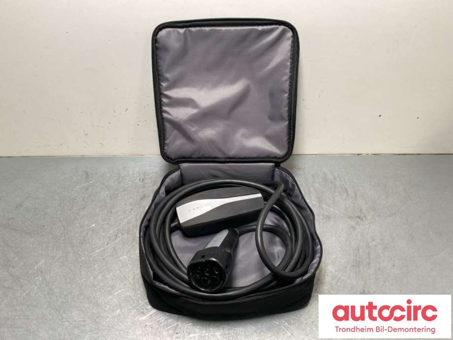 Batterilader kabel til Tesla Model Y 2021-2024 (Type I)  (NØDLADER|1121254-00-G|)