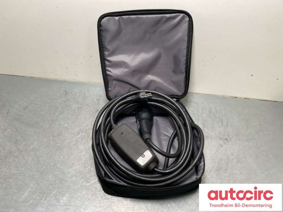 Batterilader kabel til Tesla Model Y 2021-2024 (Type I)  (NØDLADER|1121254-00-G|)
