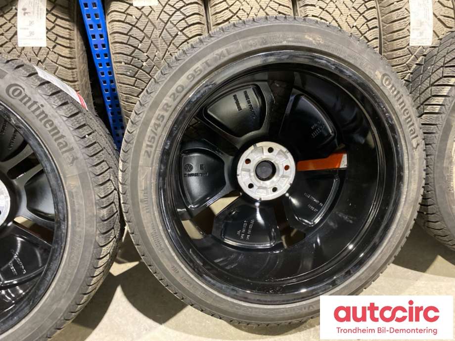 Hjulsett aluminium vinter til VW ID.3 2020-->>  (20 TOMMER|215/45/R20 95T XL|PROD:4124|7-8MM)