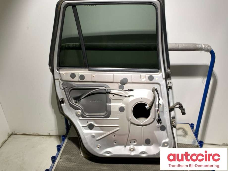 Dør venstre bak til Volvo XC90 2002-2006 (Type I, Fase 1)  (31385358|)