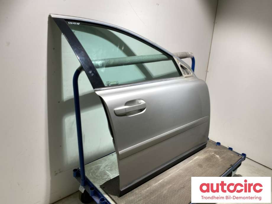 Dør høyre foran til Volvo XC90 2002-2006 (Type I, Fase 1)  (31385357|)