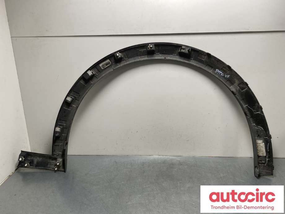 Hjulbuelist venstre foran til Ford Mustang Mach-e 2020-->>  (2499595|LJ8B-R16D239-CD598B8|2780830)