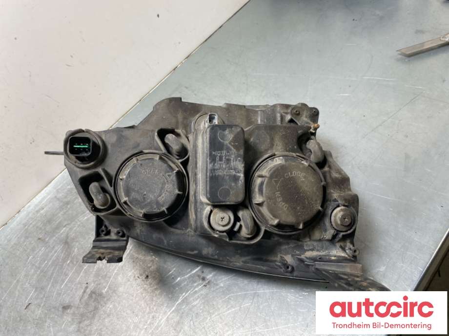 Frontlykt venstre halogen til Opel Antara 2007-2013  (96627135|)
