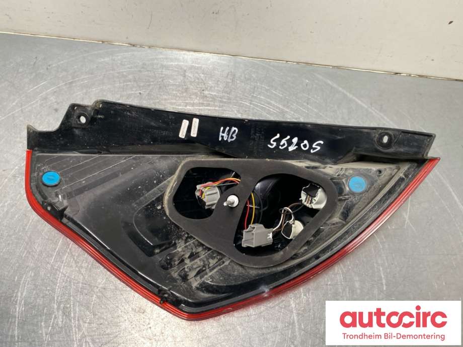 Baklykt høyre til Ford Fiesta 2013-2017 (Type VI, Fase 2) (1877010|C1BB-13404-AE|)