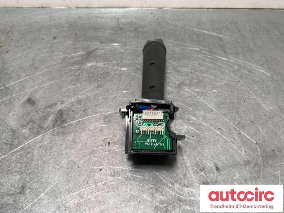 Bryter visker til Volvo XC90 2002-2006 (Type I, Fase 1)  (31268565|)