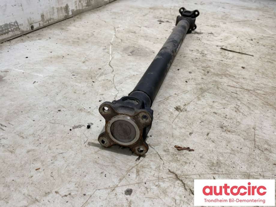 Mellomaksel fremre til BMW 5-Serie 2003-2010 (E60/E61) (E60/E61) (26 20 9 488 490|)