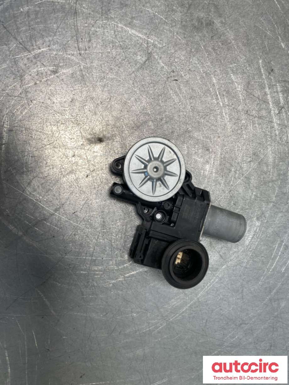 Ruteheis, kun motor, venstre bak til Toyota RAV4 2019-->> (Type V) (DENSO|8572012530|)