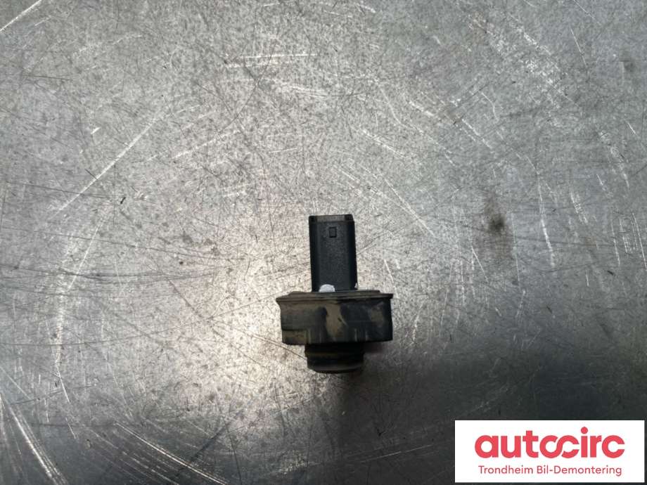 Parkeringskamera bak til Peugeot Expert 2016-->> (Type III)  (9809301080|)