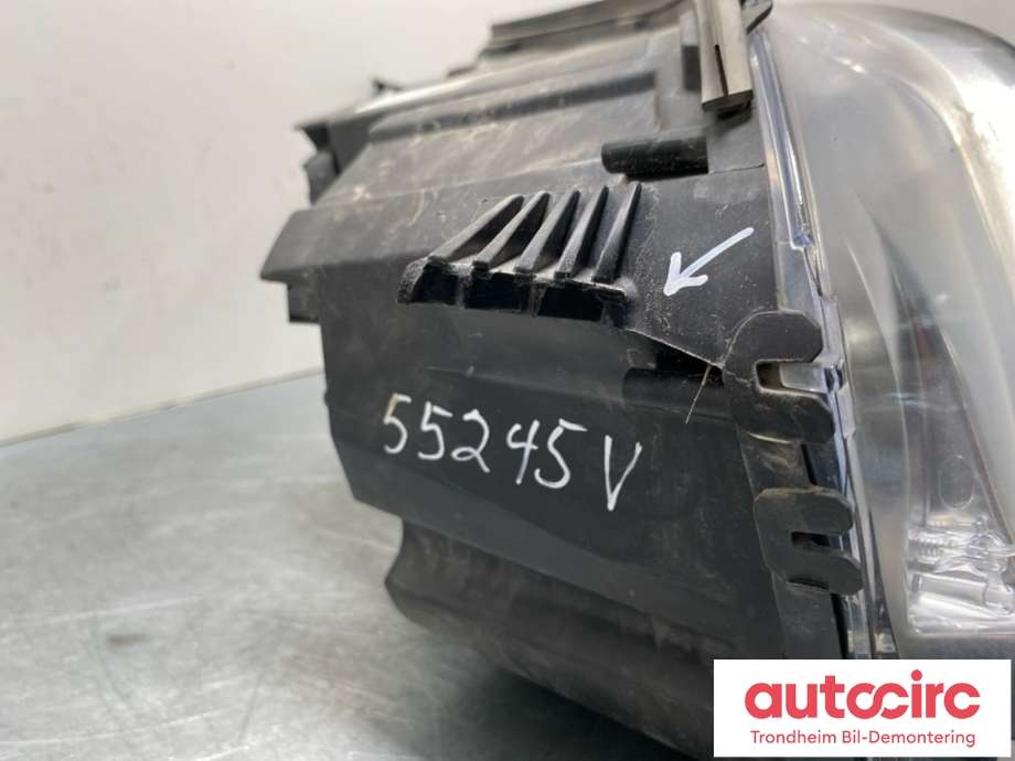 Frontlykt venstre halogen til Peugeot Expert 2016-->> (Type III)  (98 085 726 80|)