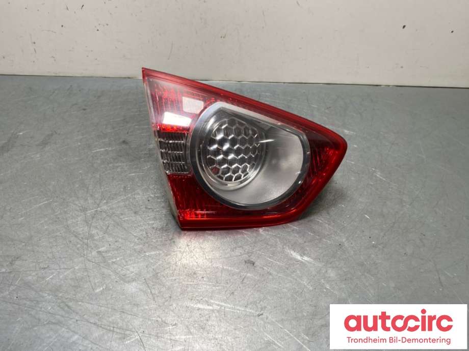 Baklykt venstre indre til Ford Kuga 2008-2012 (Type I) (1545445|8V41-13A603-AD|)