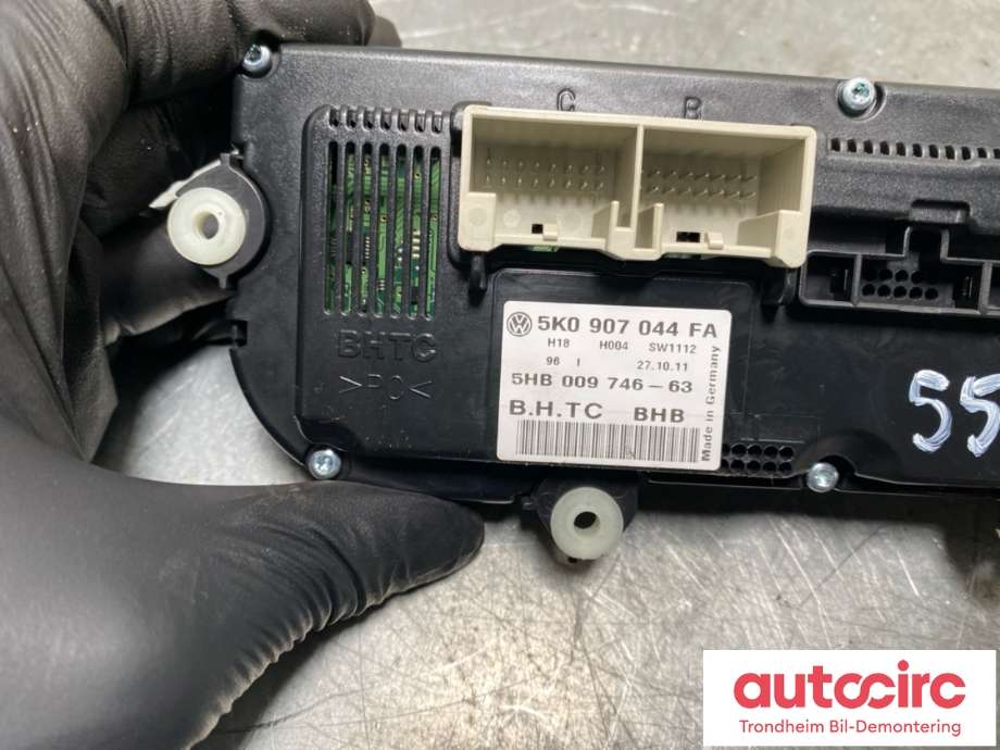 Varmeapparat betjening til VW Touran 2010-2015 (Type I, Fase 3)  (5K0 907 044 GM|)