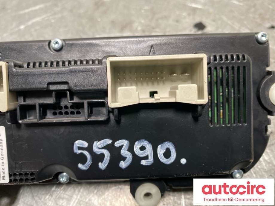 Varmeapparat betjening til VW Touran 2010-2015 (Type I, Fase 3)  (5K0 907 044 GM|)