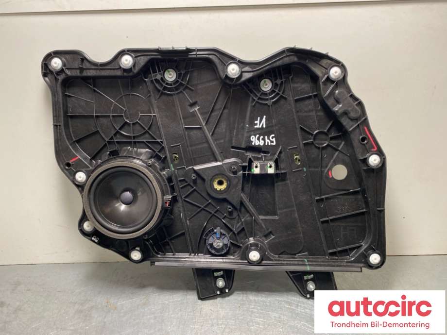 Ruteheis venstre foran til Ford Mustang Mach-e 2020-->> (2706857|LJ8B-R23209-BF|)