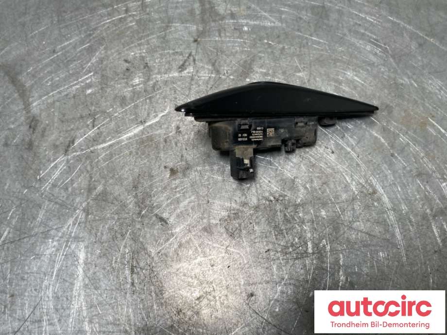 Kamera til Tesla Model Y 2021-2024 (Type I)  (1125107-50-J|1495865-20-D|1495865-20-E| 1495865-20-F| 1495865-20-G)