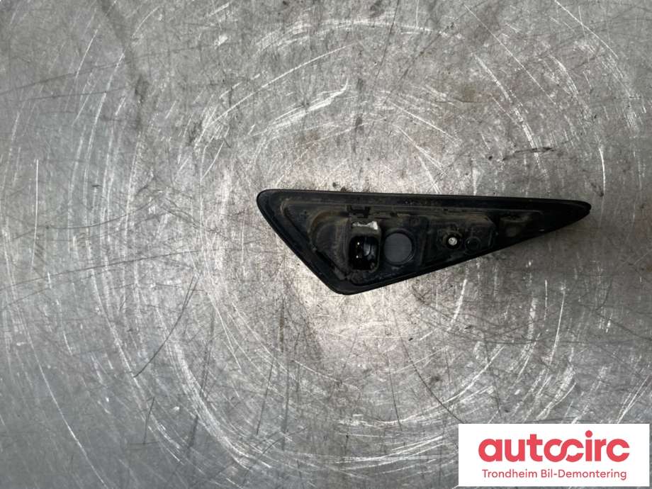 Kamera til Tesla Model Y 2021-2024 (Type I)  (1125107-50-J|1495865-20-D|1495865-20-E| 1495865-20-F| 1495865-20-G)