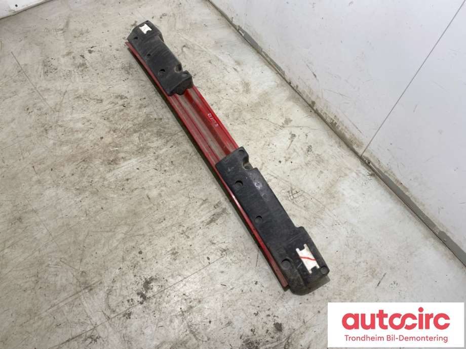 Støtfangerforsterkning bak til Ford Mustang 2005-2014  (5R3Z17906AA|5R3Z17906AACP|)