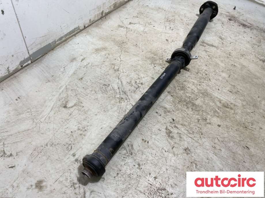Mellomaksel bakre til BMW X5 2013-2018 (F15) (F15) (26 10 7 636 785|)