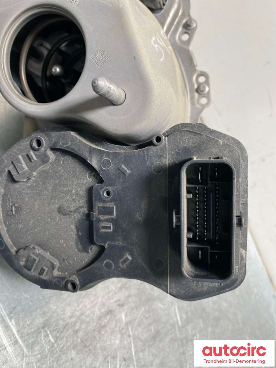 Bremsekraft-forsterker til Tesla Model Y 2024-->> (Type II) (1188671-50-B|)