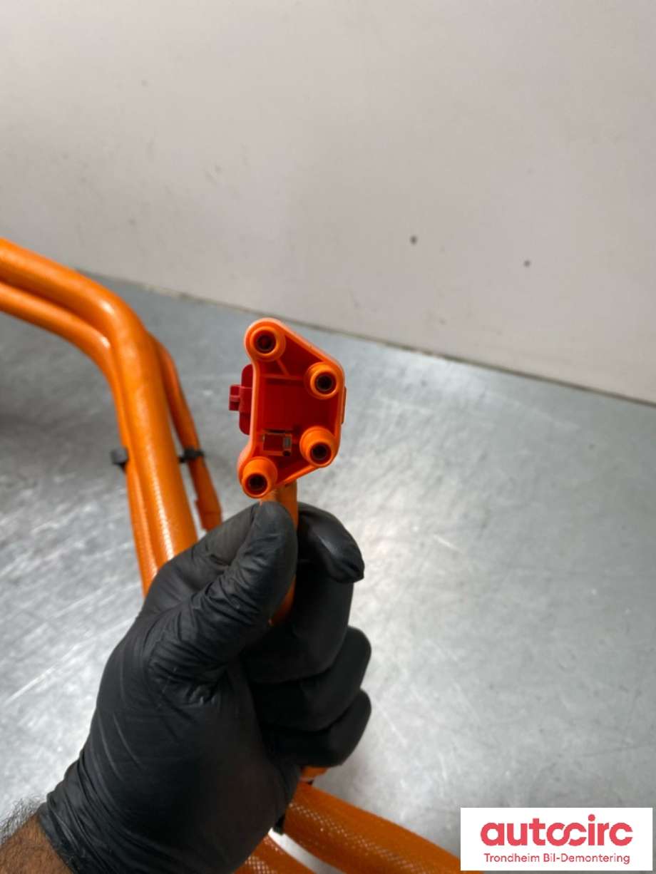 Kabel høy volt (HV) elbil til Tesla Model Y 2024-->> (Type II)  (1501773-60-E|)
