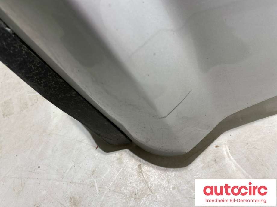 Støtfanger foran til Peugeot 308 2007-2011 (Type I, Fase 1)  (7401 LV|)