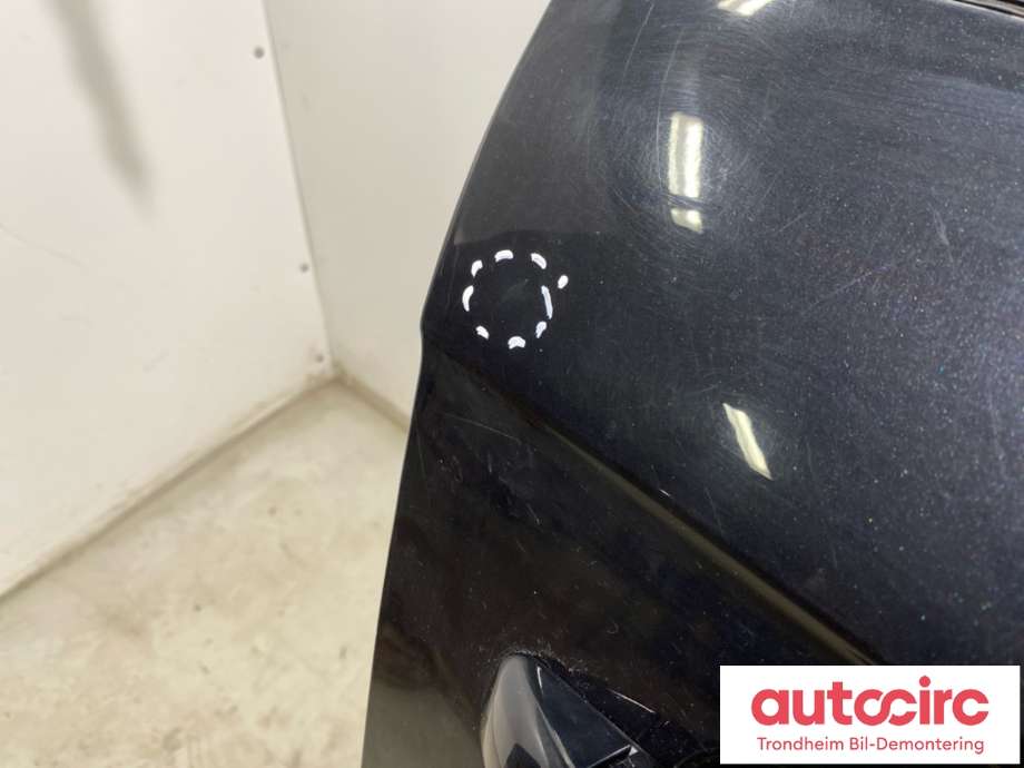 Dør høyre foran til Audi A4 2007-2014 (Type IV) (B8) (B8) (8K0 831 052 J|)