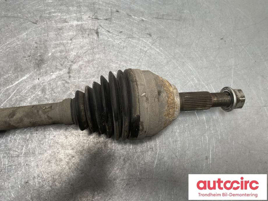 Drivaksel høyre foran, diesel/manuell til Nissan Qashqai 2010-2014 (Type I, Fase 2)  (39100JD74B|)