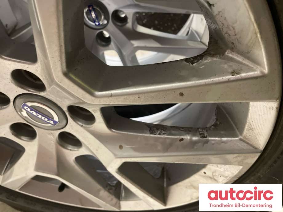 Hjulsett aluminium vinter til Volvo XC60 2008-2013 (Type I, Fase 1)  (18 TOMMER|235/60R18 107T|PROD: 2716|5 MM)