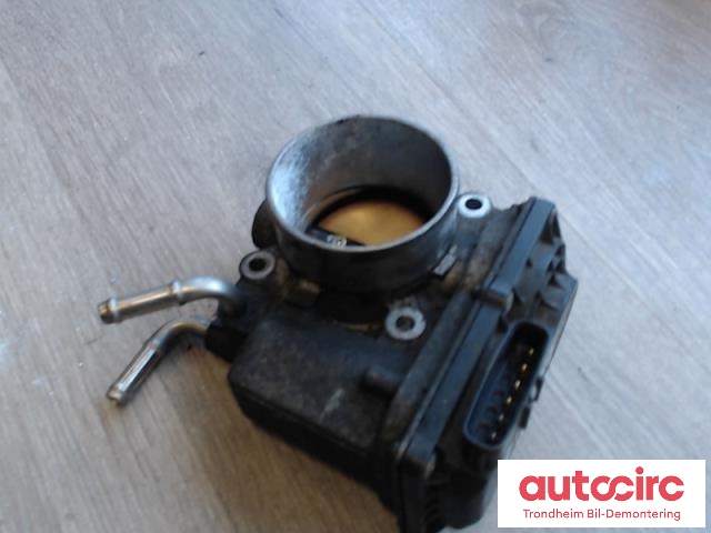 Spjeldhus til Toyota Verso, 2002-2004 (COROLLA) (COROLLA) (..|220300D010)