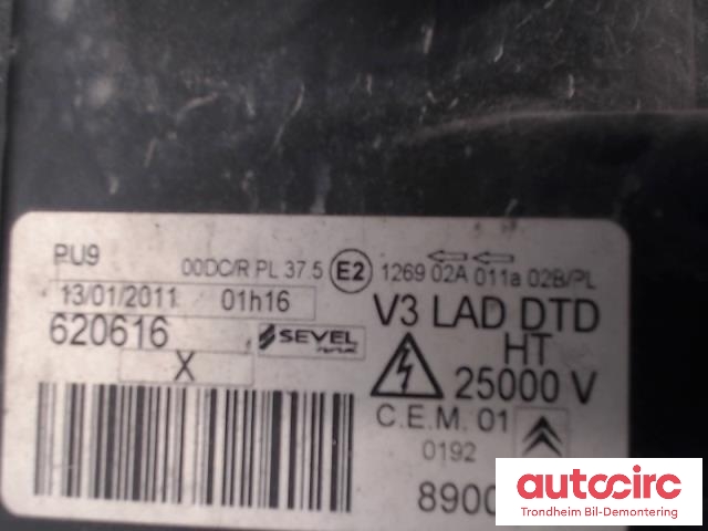 Frontlykt høyre xenon til Citroën C8 2003-2008  (VALEO|89007046|620616|)