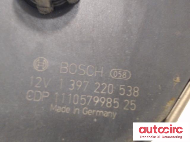 Viskermotor frontrute til BMW 5-Serie 2010-2017 (F10/F11) (F10/F11) (BOSCH|7272367|1397220538|61617306266)