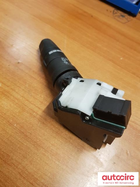 Bryter visker til Nissan Note 2006-2013 (Type I)  (..|B55679U00A|B5567BH00A|)